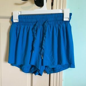 Flowy athletic shorts